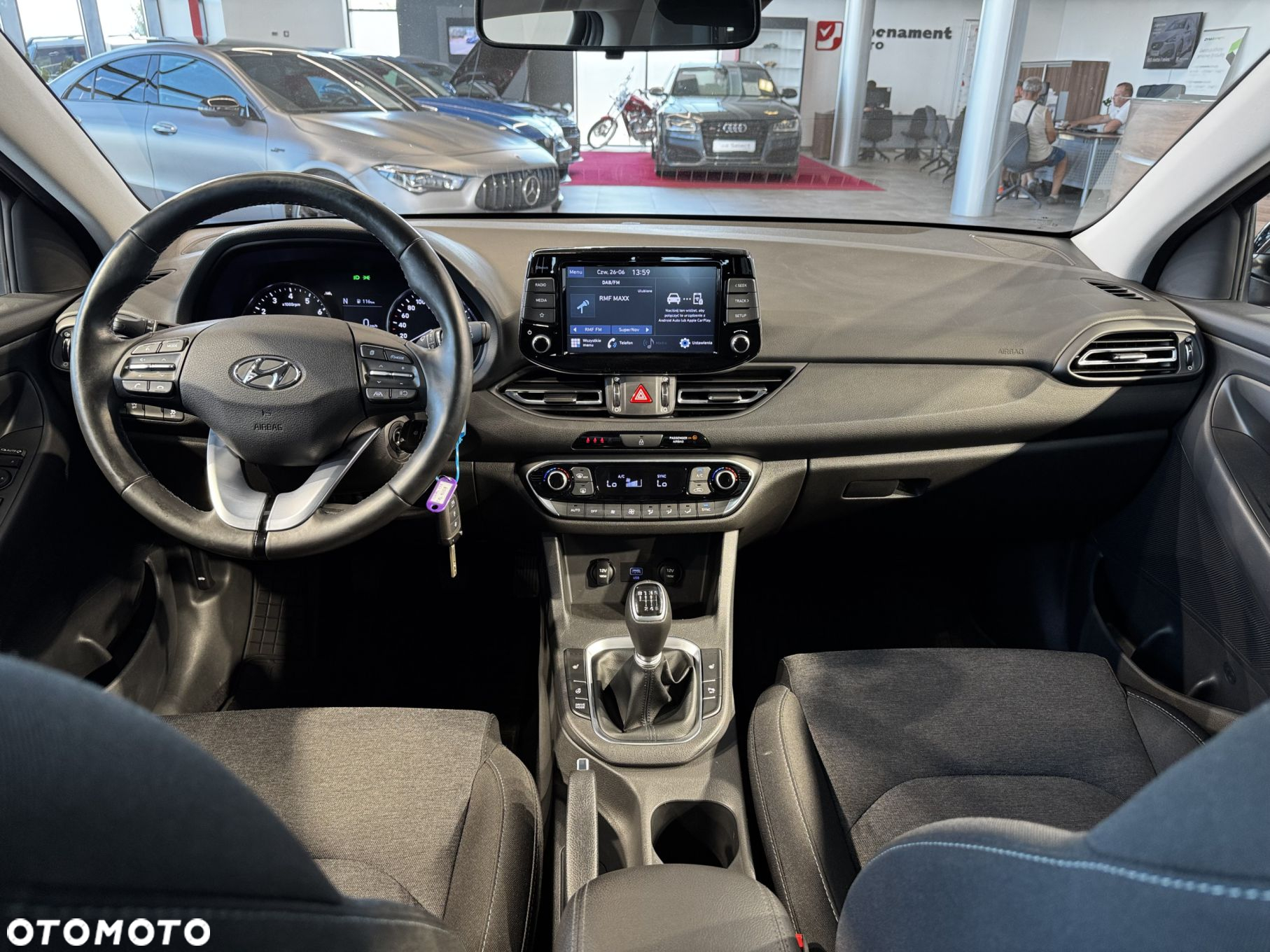 Hyundai i30 - 16