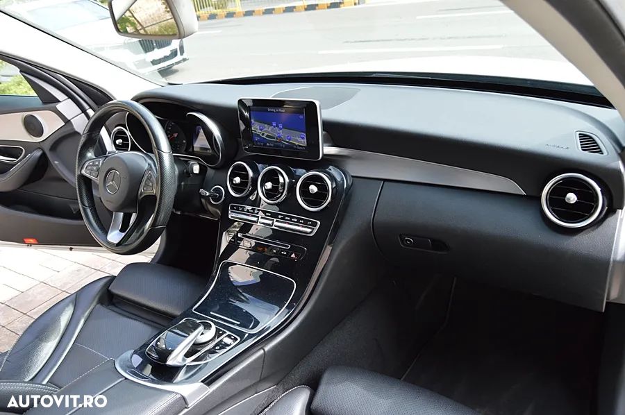 Mercedes-Benz C 250 (BlueTEC) d 4Matic 7G-TRONIC - 2