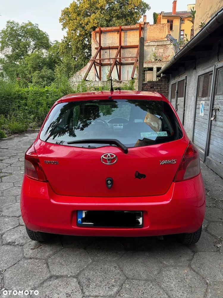 Toyota Yaris 1.3 Luna - 12