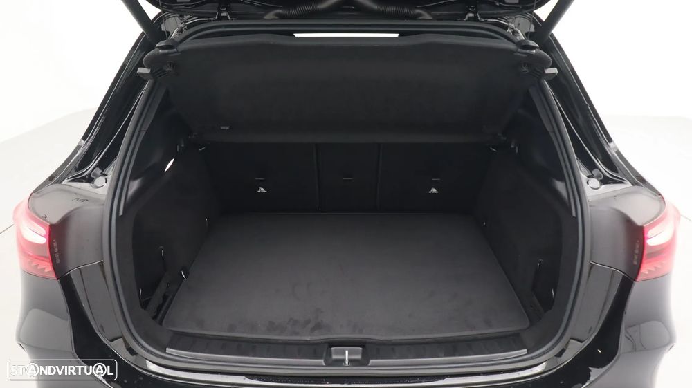 Mercedes-Benz GLA 200 d AMG Line - 28