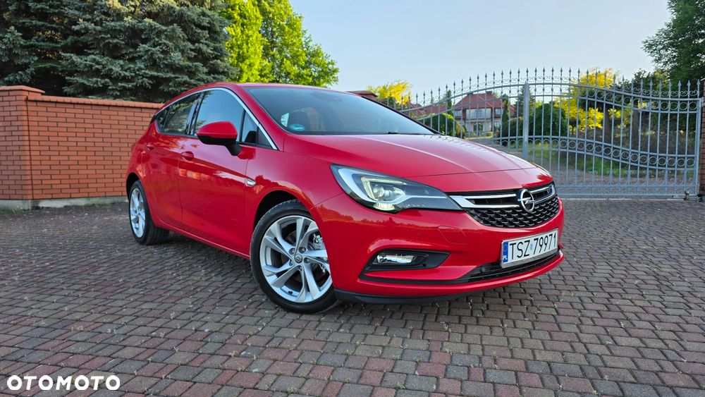 Opel Astra 1.6 D (CDTI) Innovation - 1