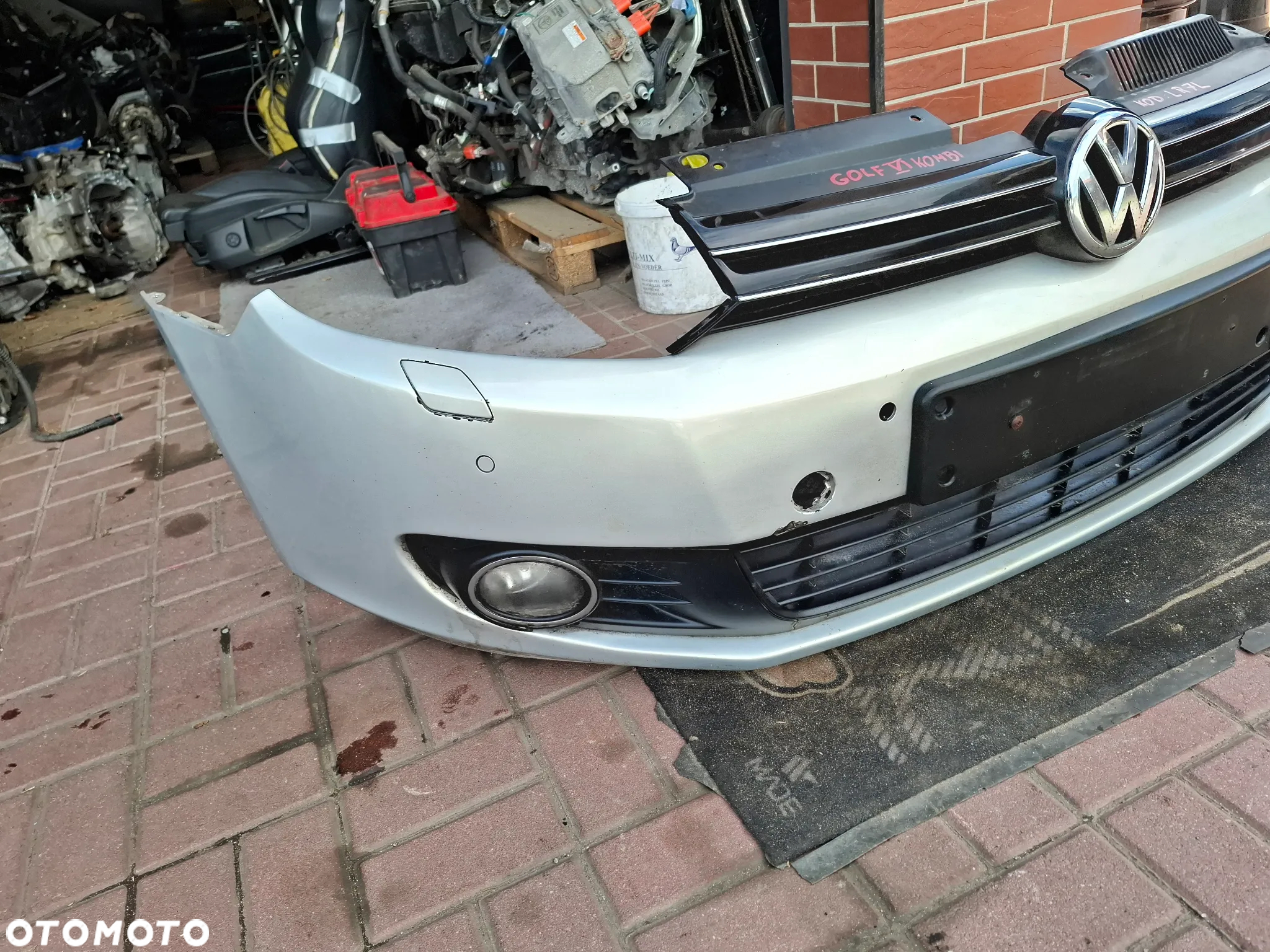 Przedni zderzak VW Golf VI kombi - 6