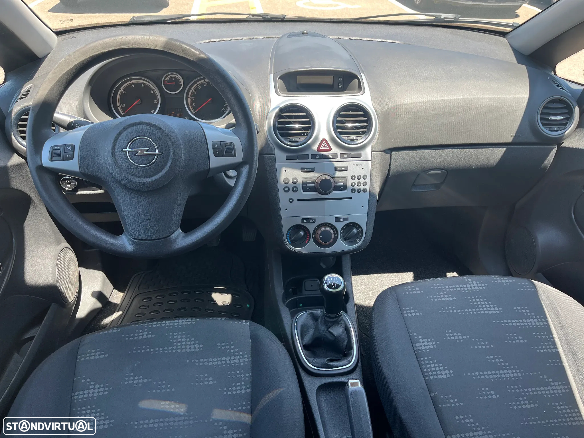 Opel Corsa 1.3 CDTi Enjoy - 13