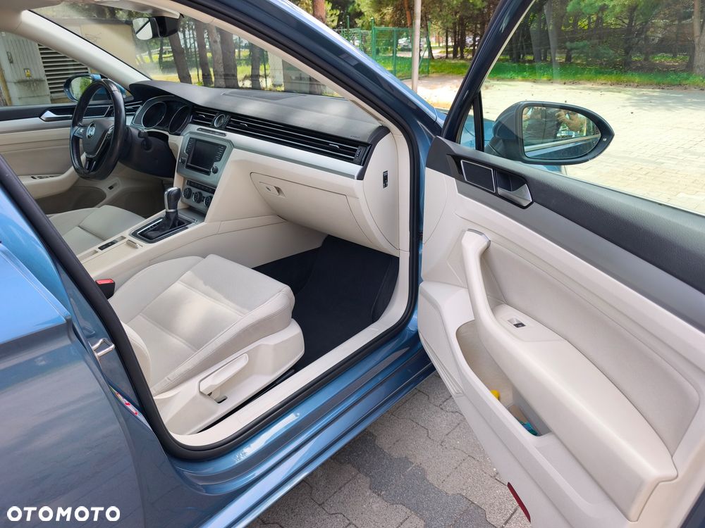 Volkswagen Passat 2.0 TDI BMT Comfortline DSG - 14
