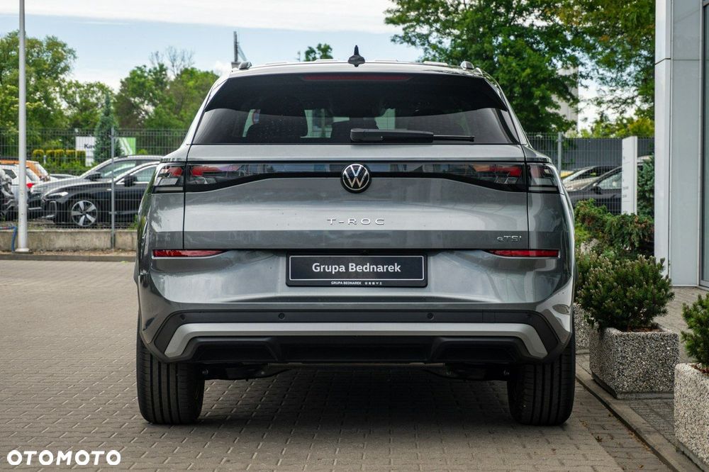 Volkswagen T-Roc - 8