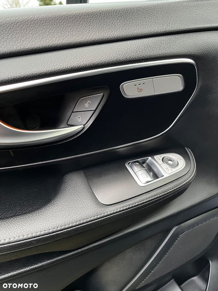 Mercedes-Benz Klasa V 250 d extralang 9G-TRONIC - 20