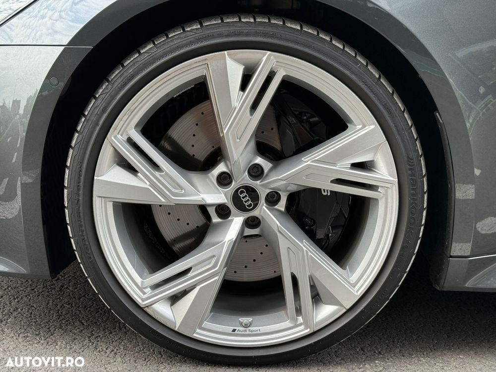 Audi RS7 4.0 TFSI quattro Tiptronic - 12