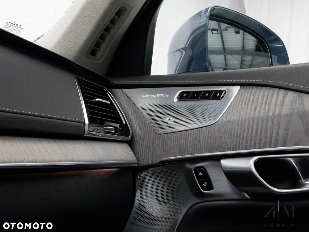 Volvo XC 90 T8 AWD Plug-In Hybrid Ultimate Bright 7os - 27