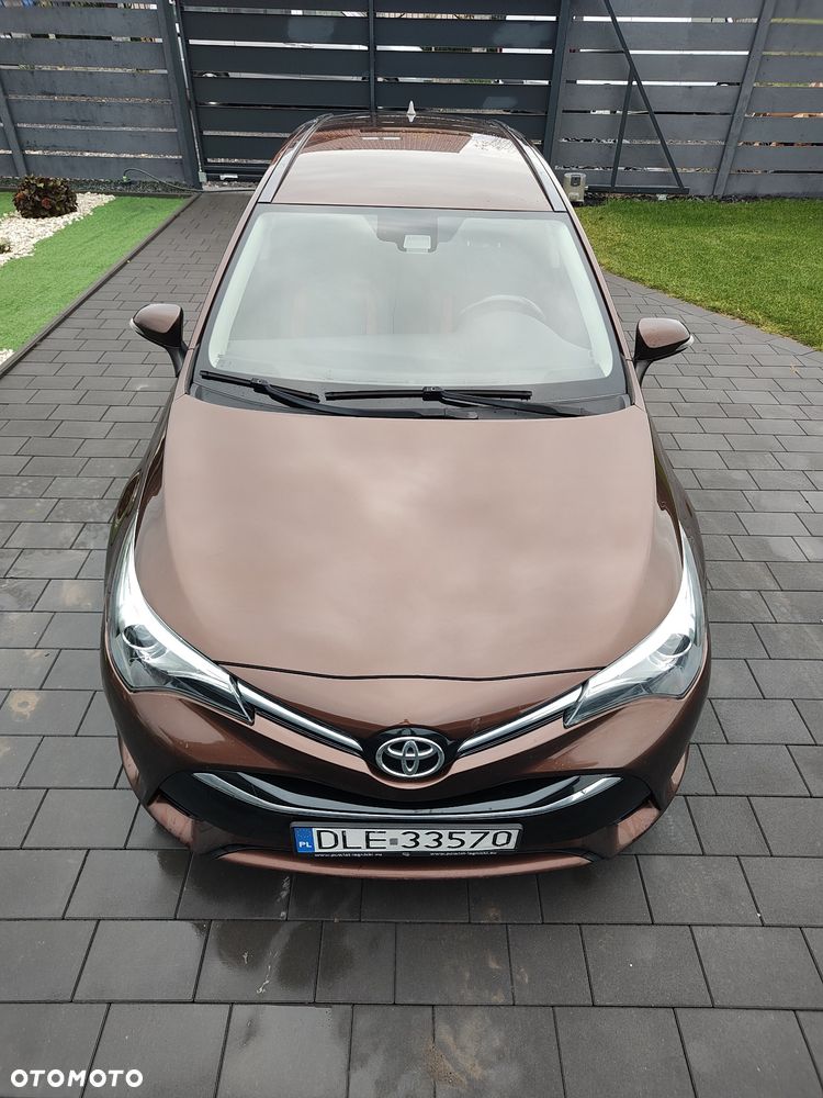 Toyota Avensis 2.0 D-4D Prestige - 7