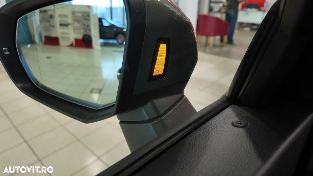 Audi Q3 45 TFSIe S tronic - 11