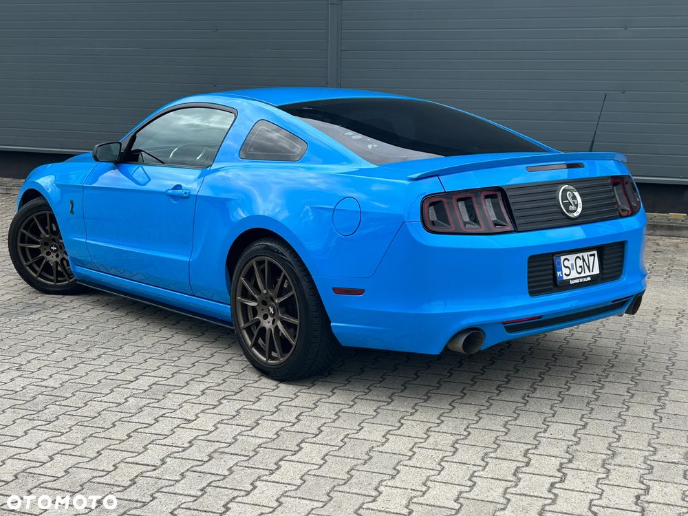 Ford Mustang 3.7 V6 - 4