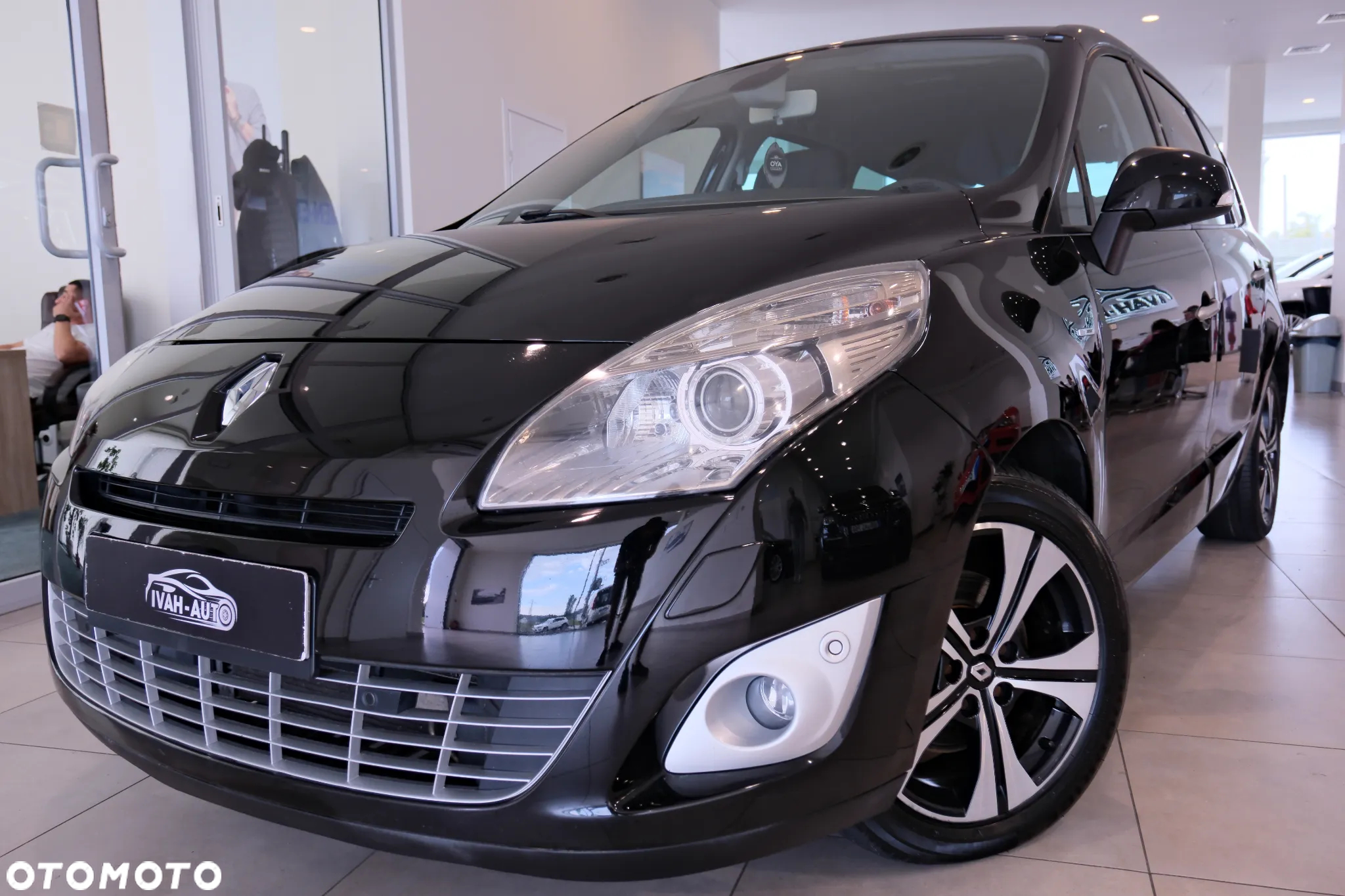 Renault Scenic 2.0 16V 140 CVT Bose Edition - 19