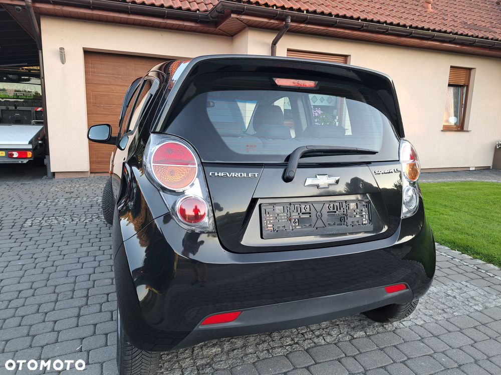 Chevrolet Spark 1.0 LT - 39