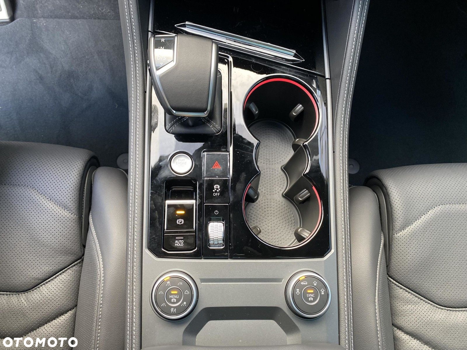 Volkswagen Touareg - 30