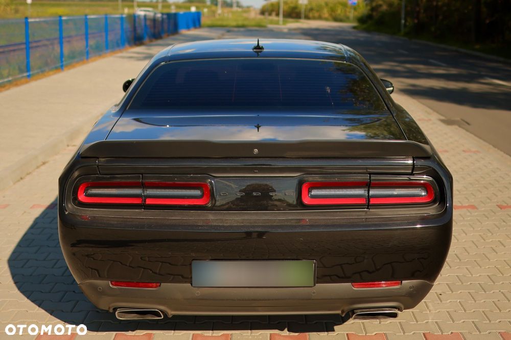 Dodge Challenger 5.7 R/T - 9