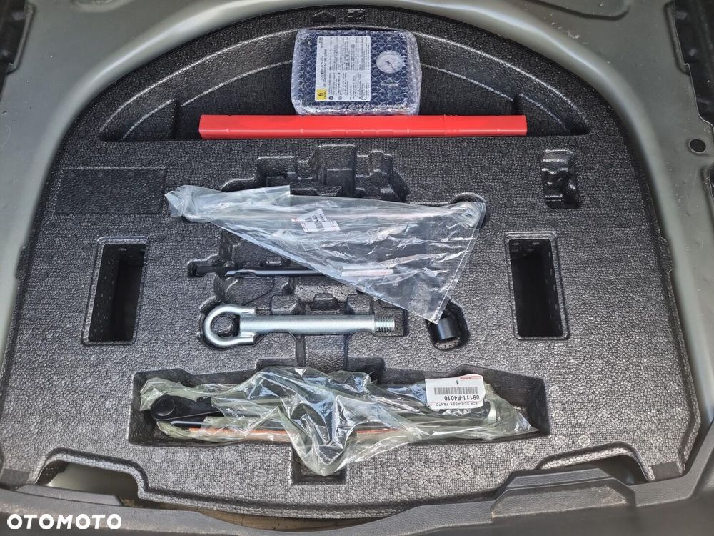 Toyota Corolla 1.5 Active - 25