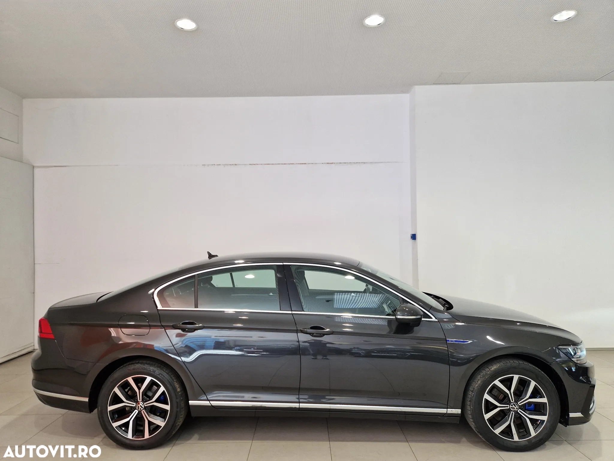 Volkswagen Passat 1.4 TSI Plug-In-Hybrid DSG GTE - 6