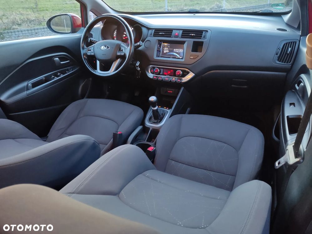 Kia Rio 1.2 Dream Team Edition - 5