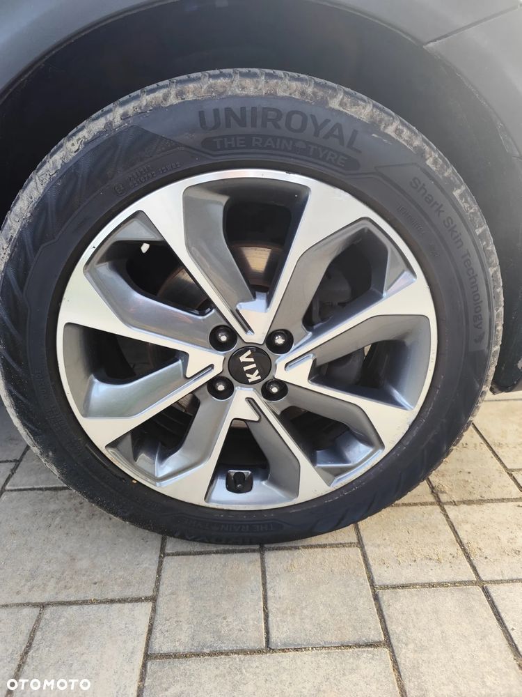 Kia Stonic 1.6 CRDi SCR L - 23