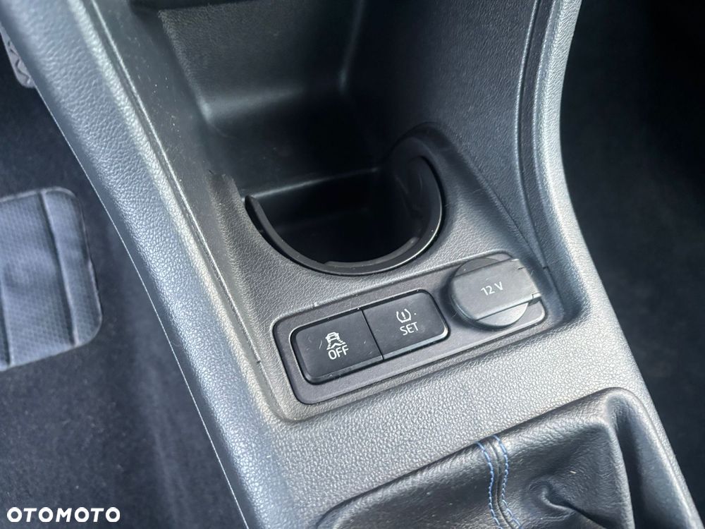 Volkswagen up! - 8