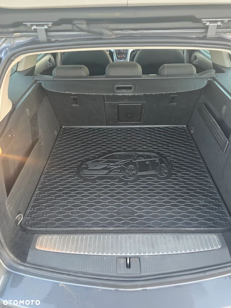 Opel Astra 1.4 T Cosmo - 6