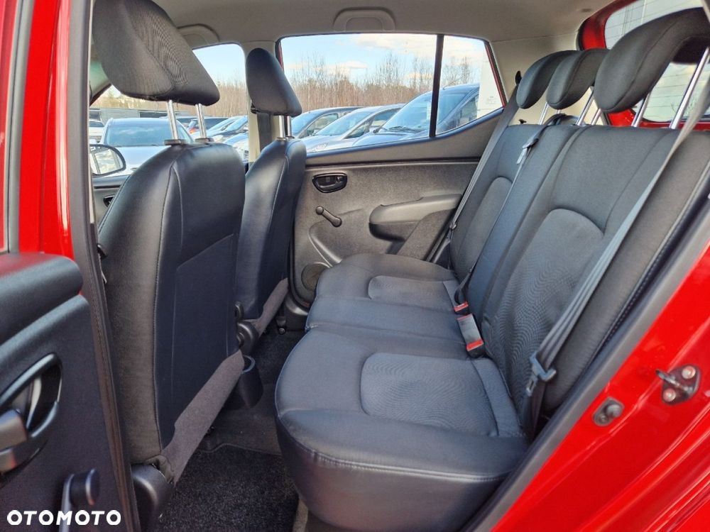 Hyundai i10 1.1 Automatik Style - 8