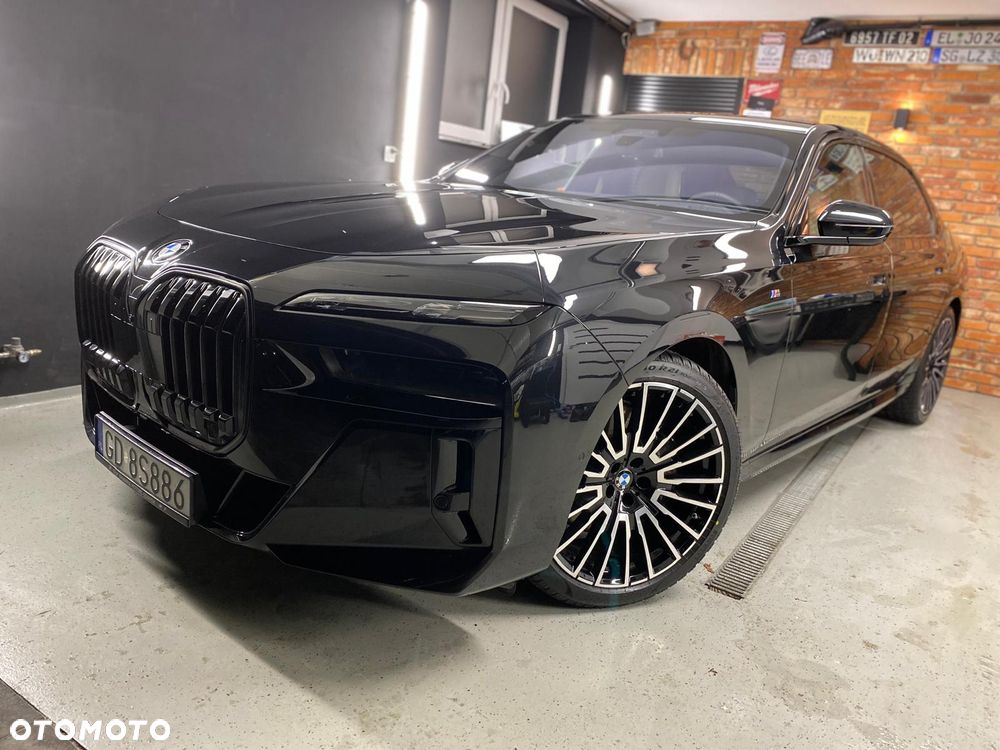 BMW Seria 7 - 24