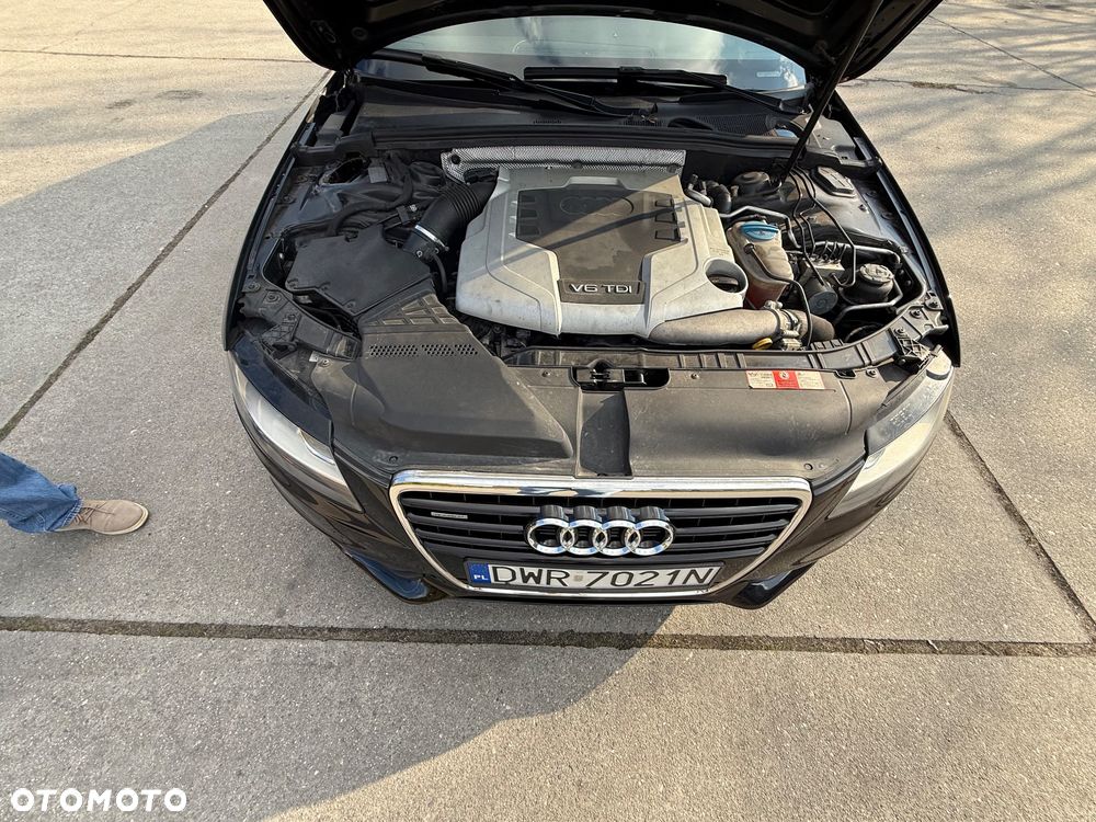 Audi A4 Limousine - 15