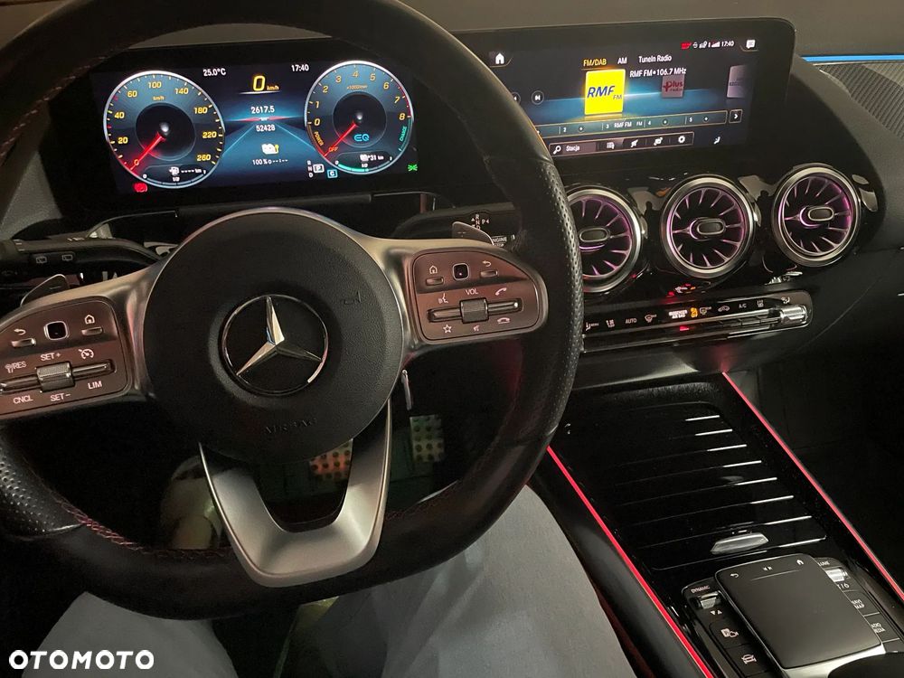 Mercedes-Benz Klasa B 250 e AMG Line 8G-DCT - 16