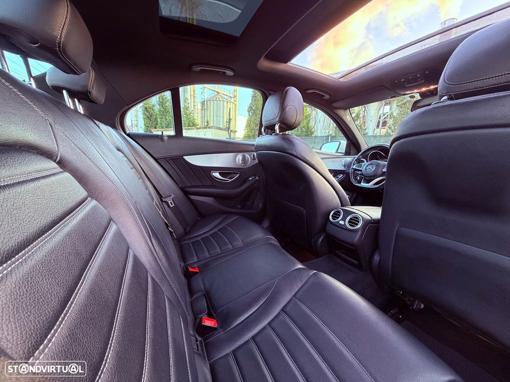 Mercedes-Benz A 35 AMG - 26