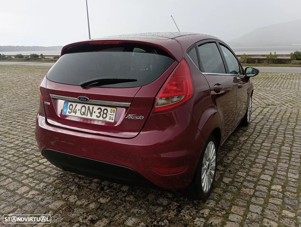 Ford Fiesta 1.4 TDCI - 2