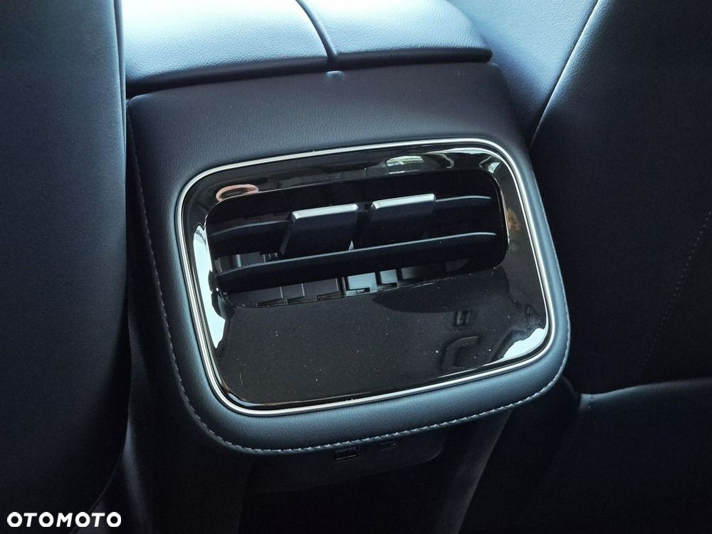 Chery Tiggo 8 1.6 T-GDI Comfort DCT - 28