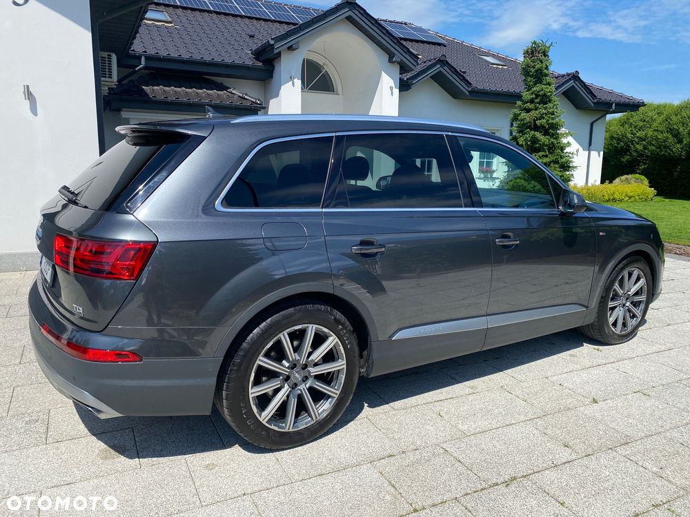 Audi Q7 - 3