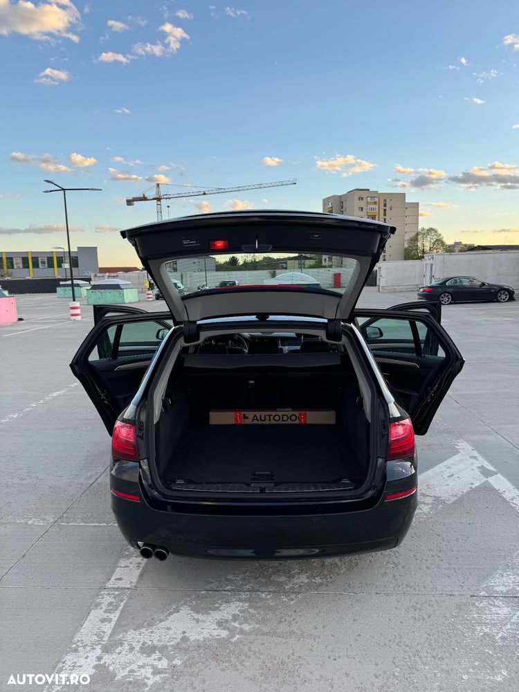 BMW Seria 5 520d xDrive Aut. - 17