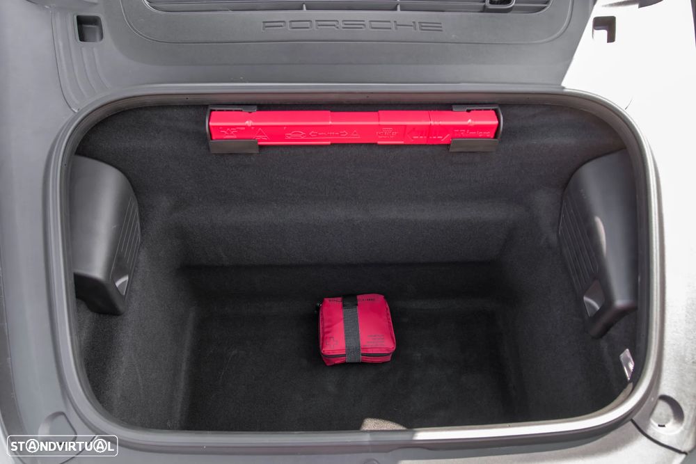 Porsche 911 (991) Carrera 4 S PDK - 26