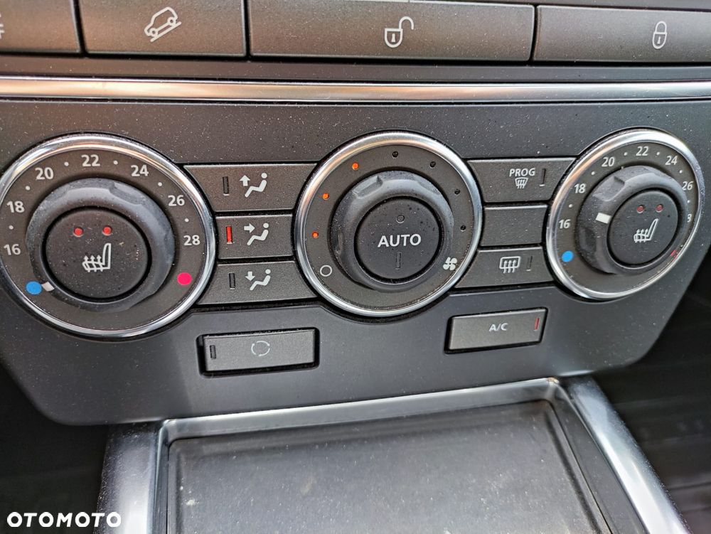 Land Rover Freelander SD4 HSE Luxury - 28