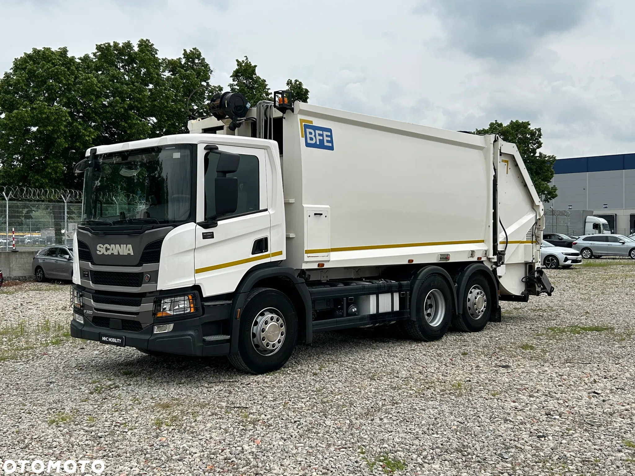 Scania P 320 DB 6x2*4NA - 23