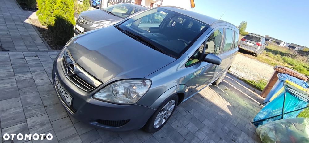 Opel Zafira 1.9 CDTI Cosmo - 2