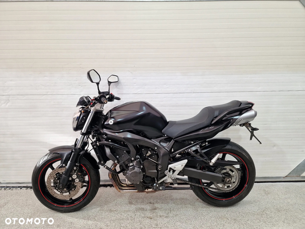 Yamaha FZ