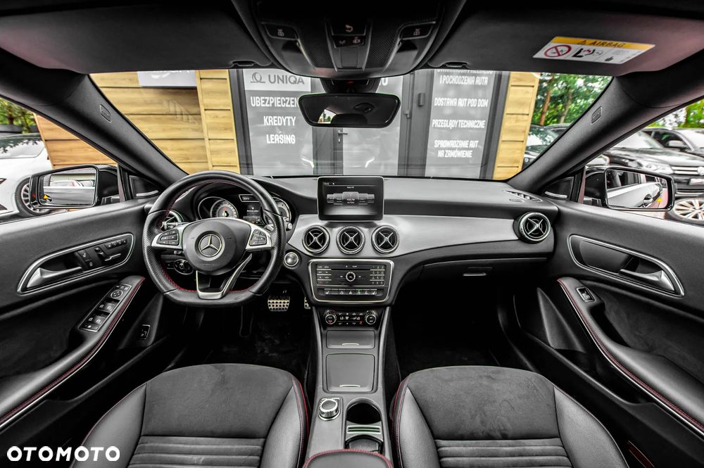 Mercedes-Benz CLA 250 4Matic 7G-DCT AMG Line - 23