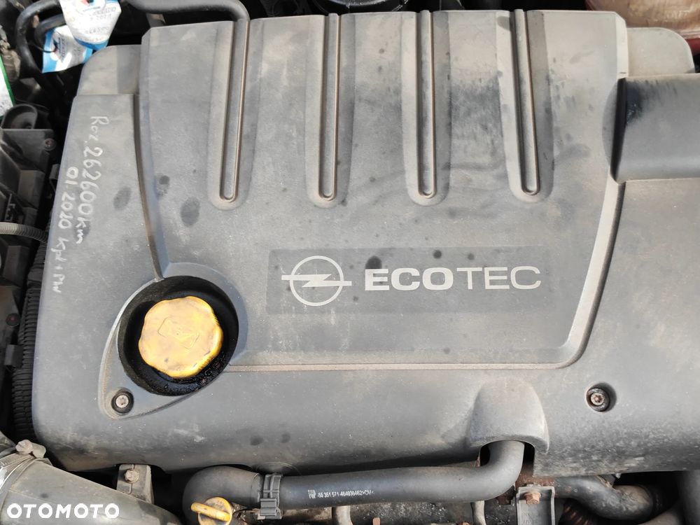 Opel Vectra 1.9 CDTI DPF Cosmo - 17