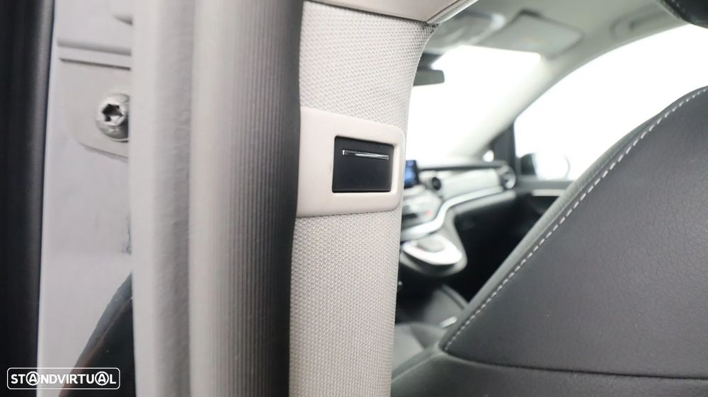 Mercedes-Benz V 250 d Longo Avantgarde - 24