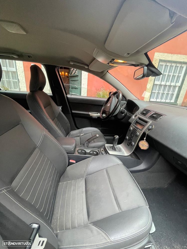 Volvo V50 - 3