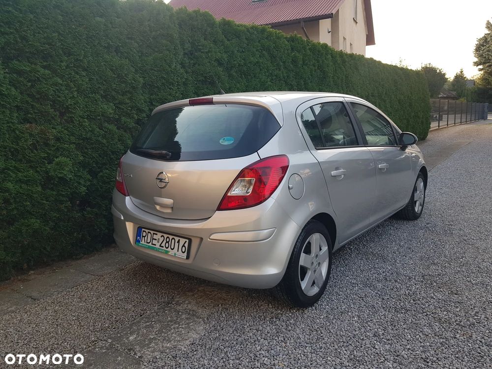 Opel Corsa - 7