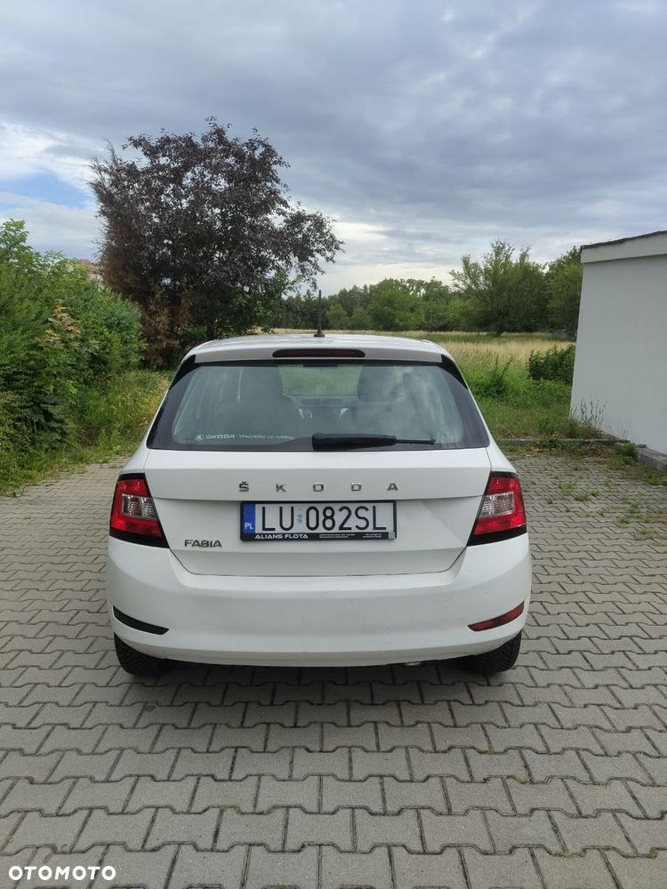 Skoda Fabia 1.0 Active - 4