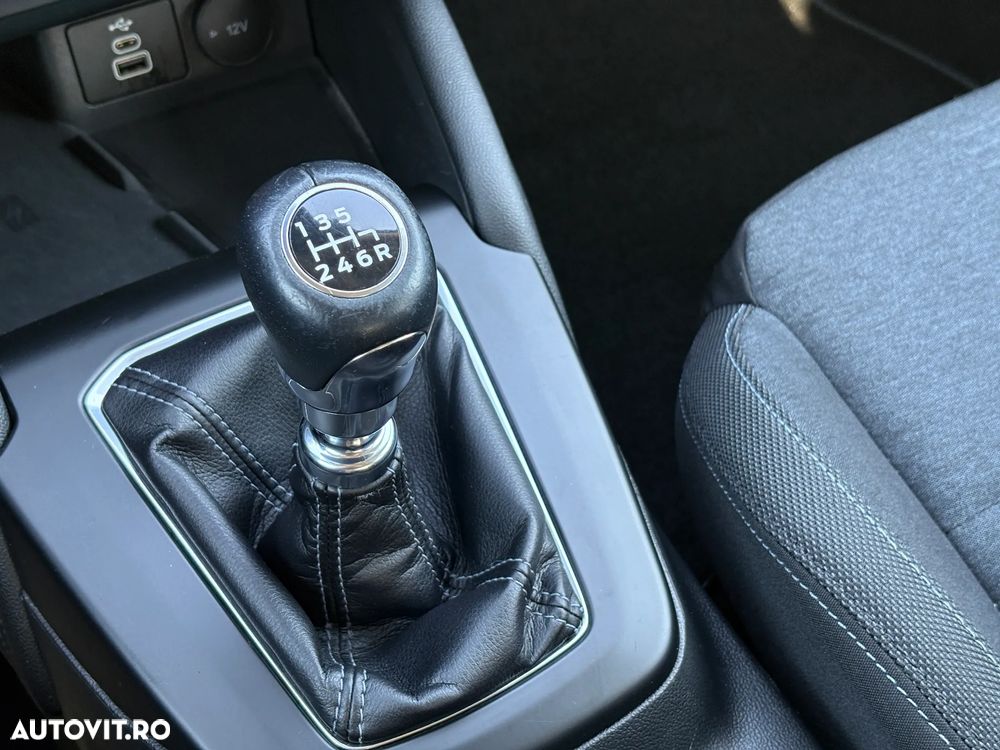 Ford Focus 1.0 EcoBoost ST-Line - 14