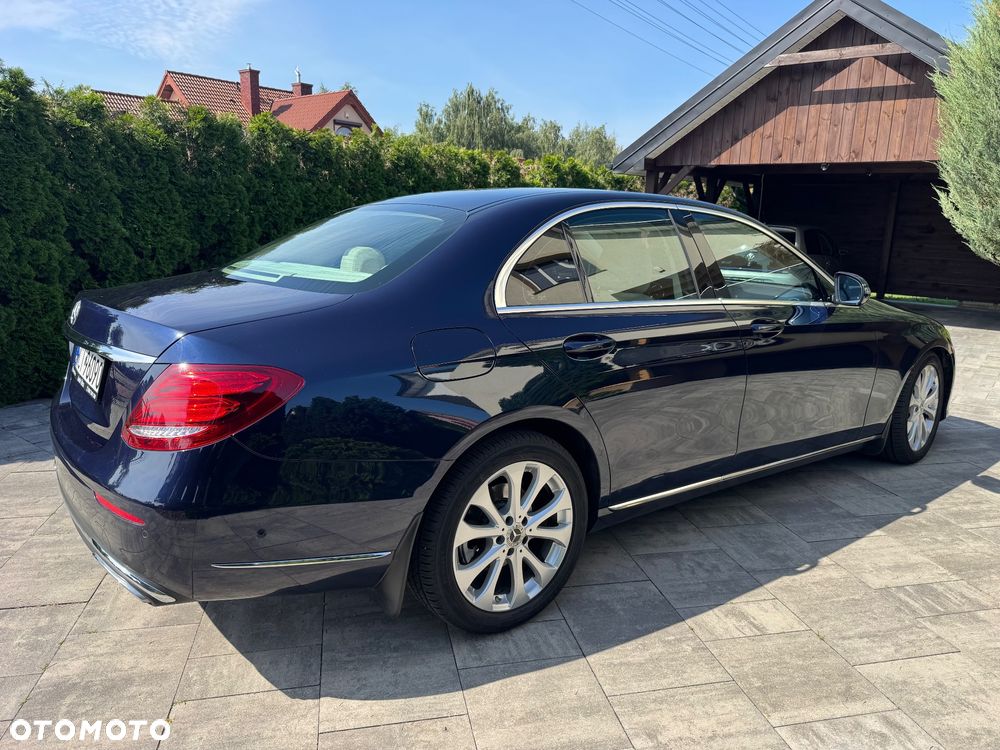 Mercedes-Benz Klasa E 220 d Business Edition 9G-TRONIC - 5