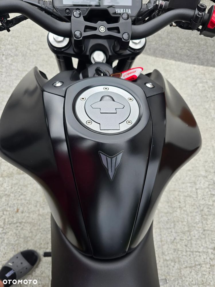 Yamaha MT - 22