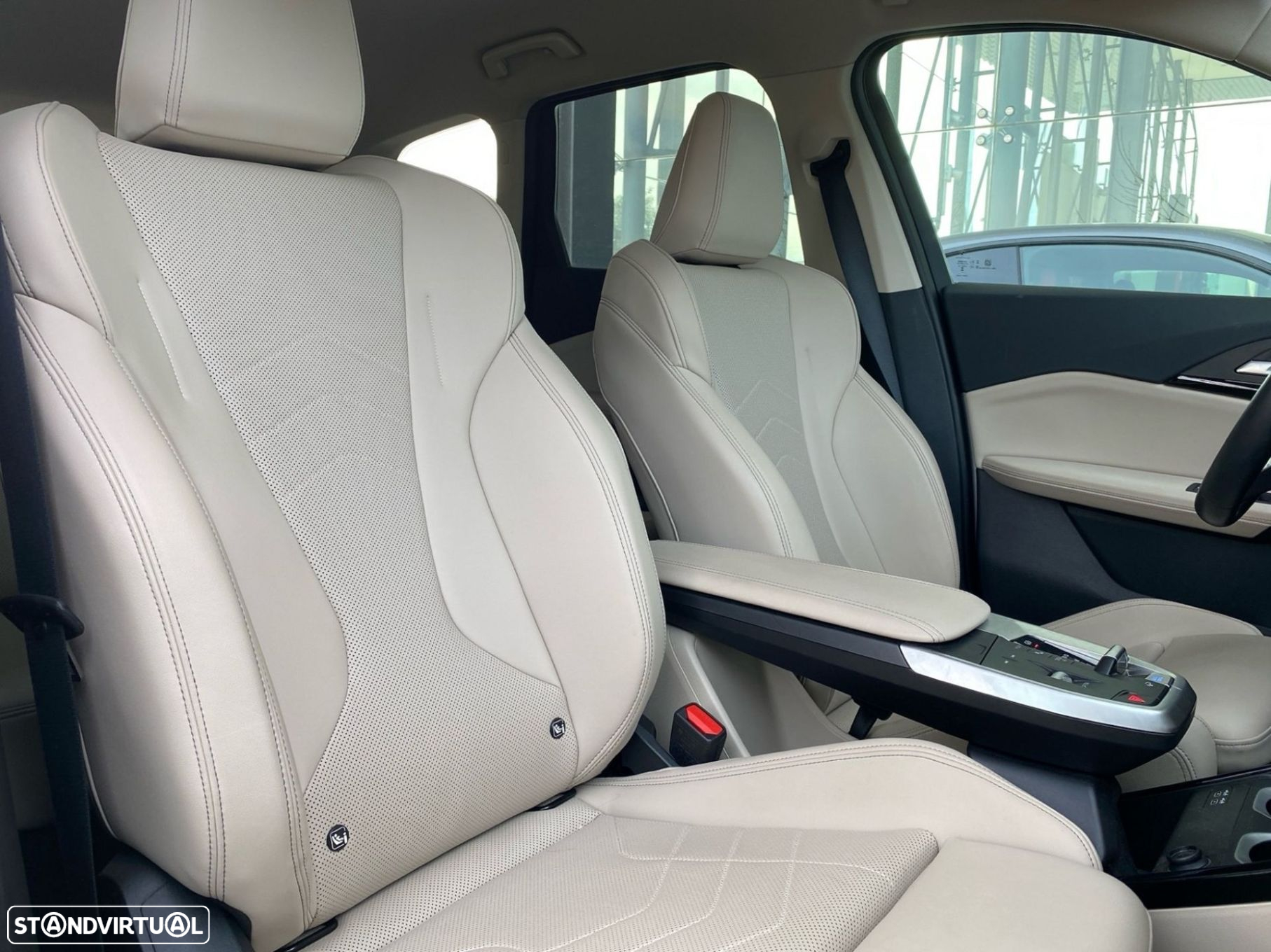 BMW iX1 xDrive30 - 16
