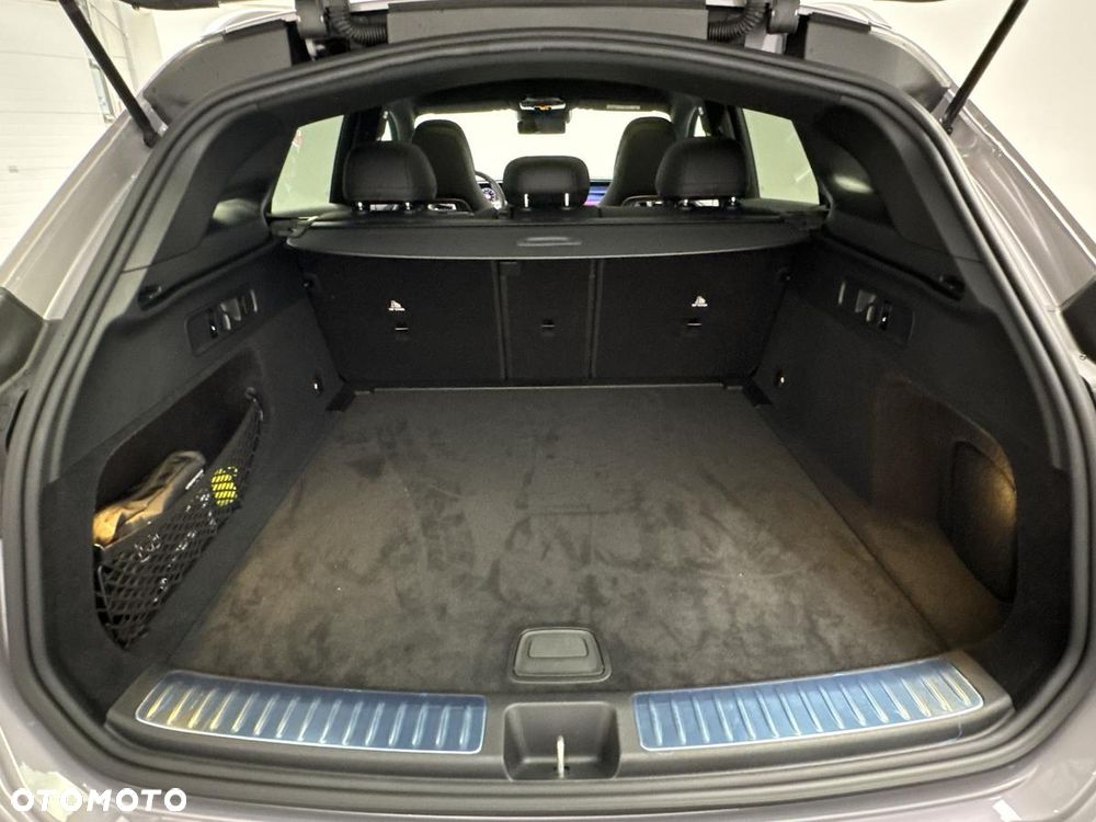 Mercedes-Benz GLC - 25